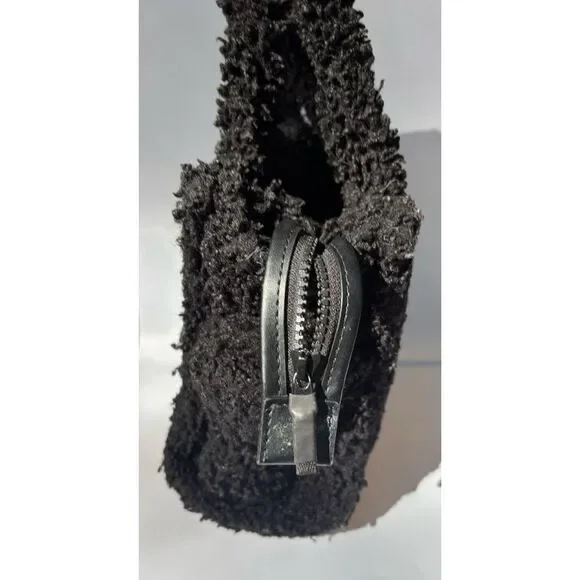 Marc Jacobs Black Sherpa Mini Tote with Logo Patch - Picture 4 of 11